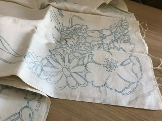 Vintage cut work design ' Coranelia ' by Penelope tablecloth 115 cm sq 3