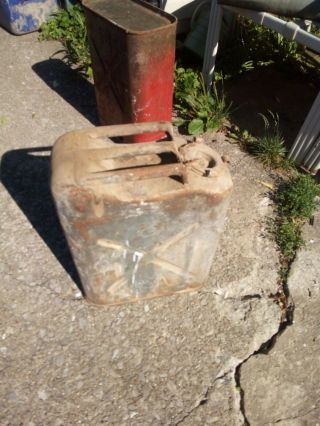 Vintage military Jerry can/ gas can 20 - 5 - 45 2