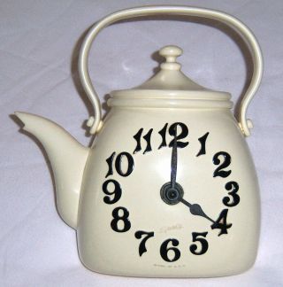 Vintage Spartus Tea Kettle Kitchen Clock