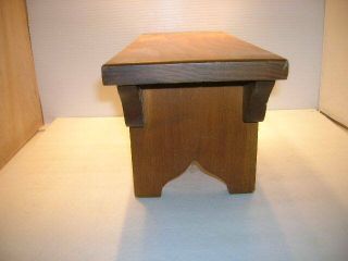 COHASSET COLONIALS WOOD FOOT STOOL CONCORD ANTIQUE SOCIETY HAGERTY MASSACHUSETTS 2