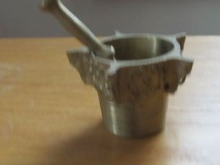 MORTAR AND PESTLE VINTAGE BRASS 1&1/2 