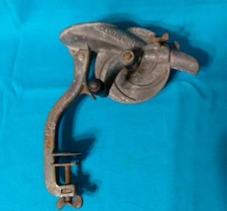 Antique No 3 Hand crank CHERRY PIT Seeder Rollman Co 8