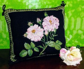 Vintage Needlepoint Pillow Sham Cover Cushion Cover Pink Roses Motif 14”x 12.  5 "