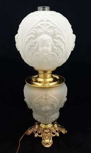 Antique Consolidated Parlor Gwtw Crystal Satin Cherub Baby Face Banquet Lamp