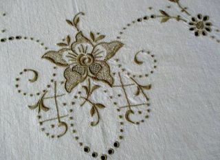 ANTIQUE MADEIRA TABLECLOTH - HAND EMBROIDERED with FLOWERS 4