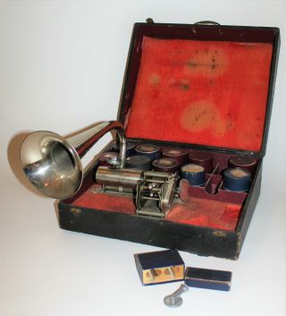 Rare Pathe Cylinder Phonograph Outfit With Hunting Horn Cylinders Carrying Case