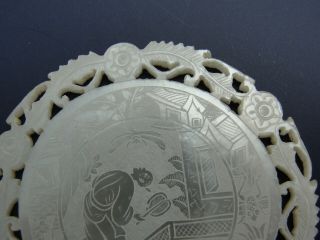Very Fine Antique CHINESE Mother of Pearl GAMING COUNTER c1830 - 3 4