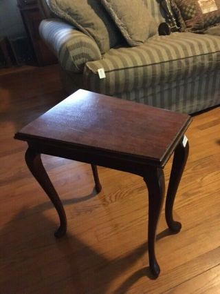 Ch139: Queen Anne Wood End Table Local Pickup