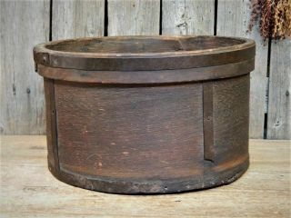 AAFA Early Antique Primitive Round Wood Dry Measure Pantry Box w/ Scoop 4