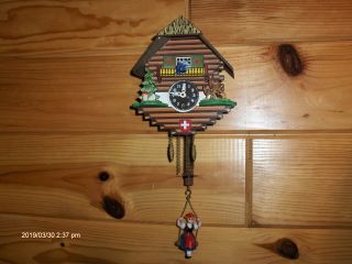 Vintage Bouncing Girl Novelty Clock,  & Key,  30 Hour Movement,  Moving Bird 2