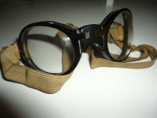 WW2 GERMAN LUFTWAFFE LATE WAR PROTECTIVE FLIGHT FLYING GOGGLE.  VERY RARE TYPE 6