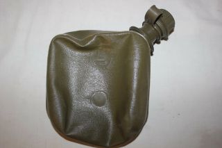 Us Military Issue Vietnam Era Dated 1968 2 Quart Water Canteen Hedwin