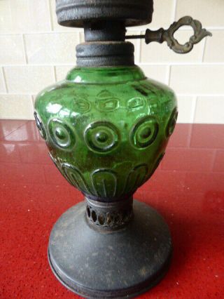 ANTIQUE VICTORIAN/EDWARDIAN PARAFIN KEROSENE OIL LAMP/LIGHT,  GREEN GLASS 4