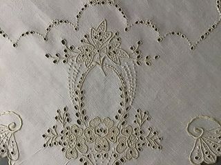 Vintage Linen Hand Embroidered Madeira Tablecloth Florals/cutwork