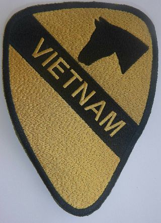 Rare Patch - Us 1st Cavalry Division,  Vietnam Banner,  Vietnam War,  8216