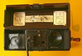 1944 RARE WW2 GERMAN ARMY MILITARY CRANK FIELD PHONE RADIO MODEL BAKELITE CASE 3