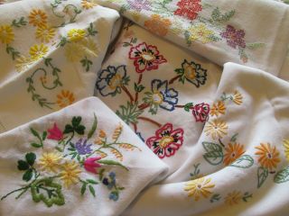 Vintage Bundle Of Five Different Hand Embroidered Tablecloth - Assorted Floral 