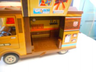 1970 ' s Mattel Big Jim Sports Camper w/Boat 7