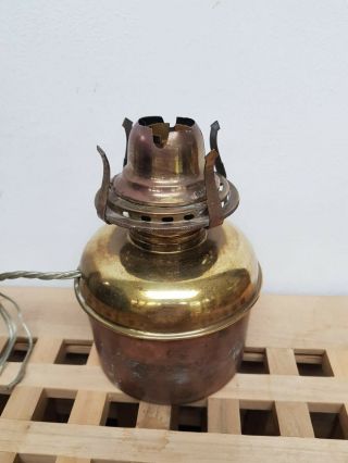ANTIQUE USEFUL ELECTRIFIED VICTORIAN BRASS OIL LAMP BURNER DROP IN FONT 2