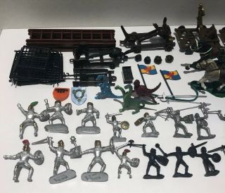 Vintage Miniature Soldiers Catapults Rocks Dragons Cannon Balls Horses Cage Marx 4