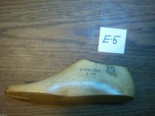 Vintage Wood Wooden Size 4 B Right Foot Shoe Factory Industrial Mold Last E - 5