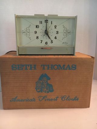Vtg Seth Thomas 588 Treasure Chest Model Ss16e Electric Alarm Clock Parts/repair