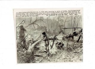 Vietnam War Press Photo - Us Marines Fire Mortars Hill 484 - Dong Ha