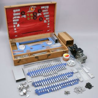 Vintage Lionel Construction Kit 343 Toy Building Erector Set Wood Box Motor