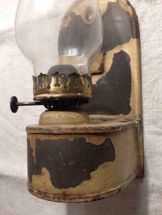 VINTAGE WALL MOUNT SMALL CHIMNEY OIL LAMP CREAM TIN PLATE SHABBY CHIC RUSTIC 2
