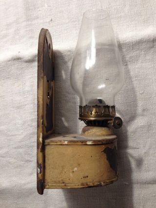 VINTAGE WALL MOUNT SMALL CHIMNEY OIL LAMP CREAM TIN PLATE SHABBY CHIC RUSTIC 3
