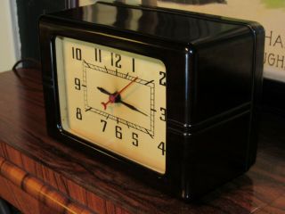 Lackner Vintage Bakelite Clock Not Neon
