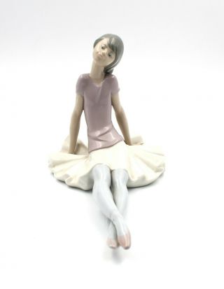 Lladro Figurine 1356 Ballerina " Sitting Dreamer " Issued 1978 Ret.  1993 851b