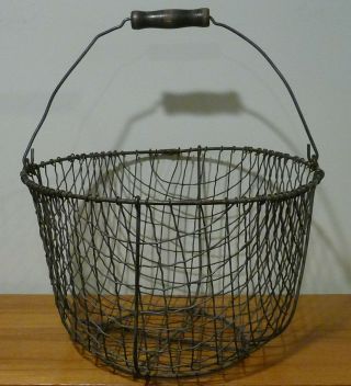 Large 15 " X 9 " Primitive Antique Metal Wire Egg Basket With Wooden Handle 1890 