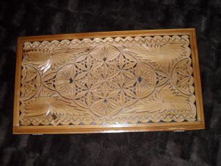 RARE ANTIQUE RUSSIAN BACKGAMMON.  EX LARGE HANDMADE CARVED SOLID OAK WOOD BEAUTY 3