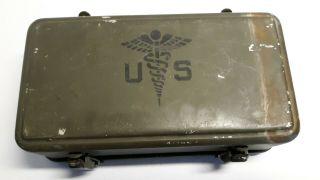 Vintage US Military First Aid Kit Metal Latched Empty Box Picker Find 6