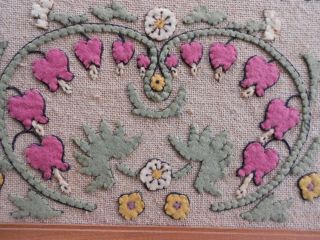 ANTIQUE 1933 SAMPLER SIGNED FRAMED ART STITCHERY,  Felt Applique Embroidery A K 6