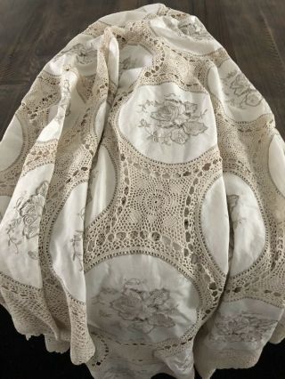 Antique /vintage Hand - Embroidered And Crocheted Tablecloth