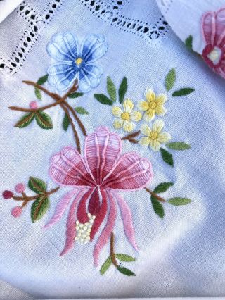 Vintage Hand Stitched Embroidered Flower Floral Garland Cotton Square Tablecloth