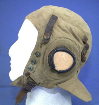 Royal Air Force Air Ministry First Pattern Type D Flying Helmet