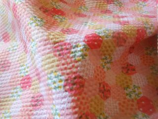 Vintage Pastel Pink Seersucker Cheater Quilt Fabric Grandmothers Garden 5