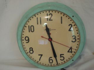 Large Vintage General Electric Wall School Clock Ge Made In Usa Nr