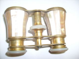 Vintage Lemaire of Paris Opera Glasses mother of pearl - binoculars 4