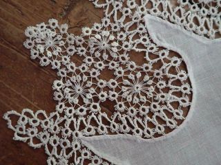 Antique Tatted Lace & Linen Doily Centerpeice Tatting 17 1/2 