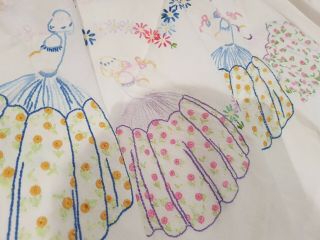Fabulous Vintage Hand Embroidered Linen Tablecloth With Crinoline Ladies