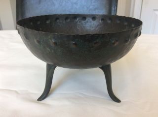 Vtg Antique Arts & Crafts Hand Hammered Copper Bowl Dish Footed Tripod
