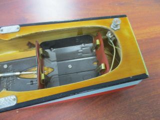 VINTAGE KK MADE IN JAPAN WOODEN BATTERY OPERATED RUNNER BOAT & BOX 5