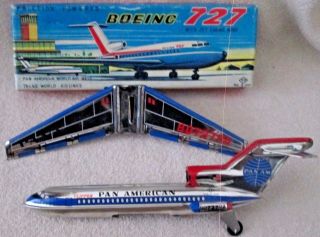 Tin litho TWA Boeing 727 friction powered toy plane choice Japan 8