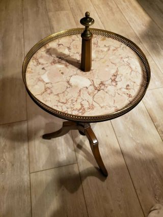 Antique Weiman Heirloom Table Small Round Pink Marble Top Side Table