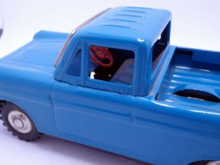 small Pick up Truck made in JAPAN - vintage friction tin toy 7