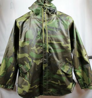 Us Army Woodland Camo Rainsuit Wet Weather Rain Jacket Parka - Medium